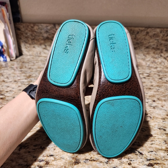 TIEKS by Gavrieli Gray Leather Ballet Flats Size 8 Casual Travel Minimalist 6 - Picture 8 of 10
